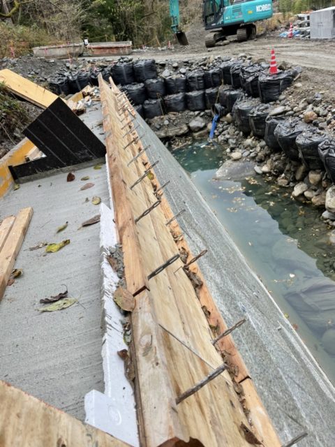 人吉ブロック天端